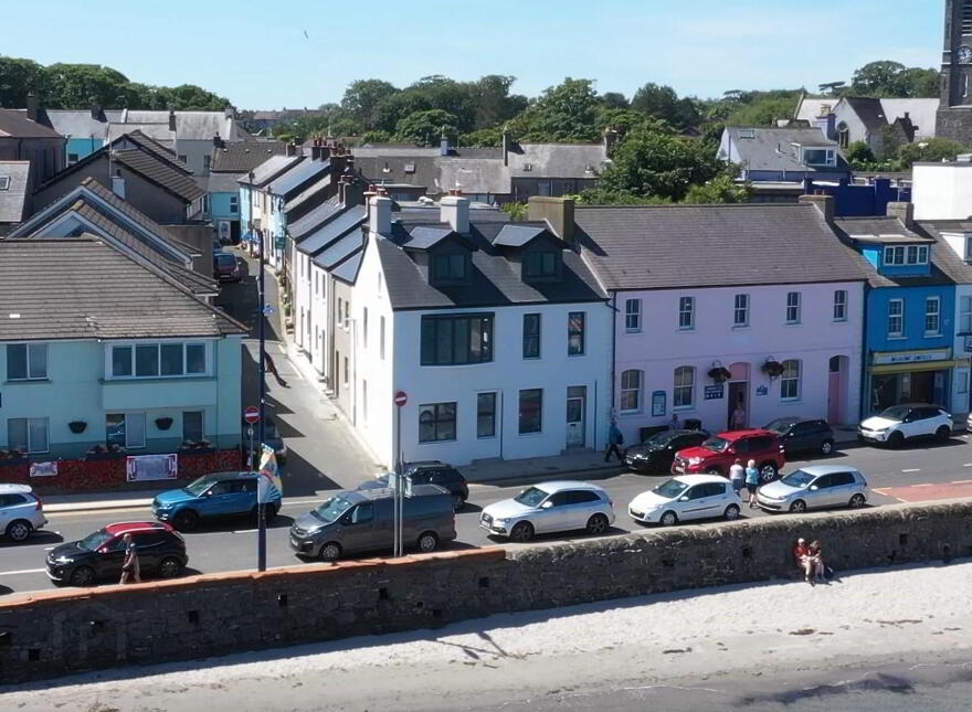 8 Parade, Donaghadee, BT21 0AE