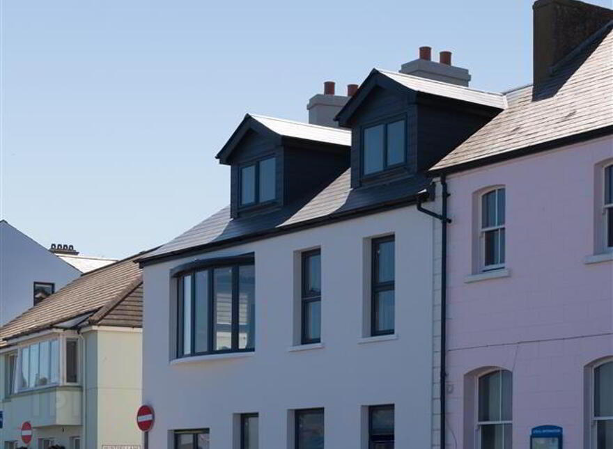 8 Parade, Donaghadee, BT21 0AE