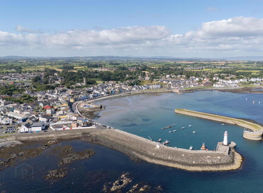 7 Parade, Donaghadee, BT21 0AE