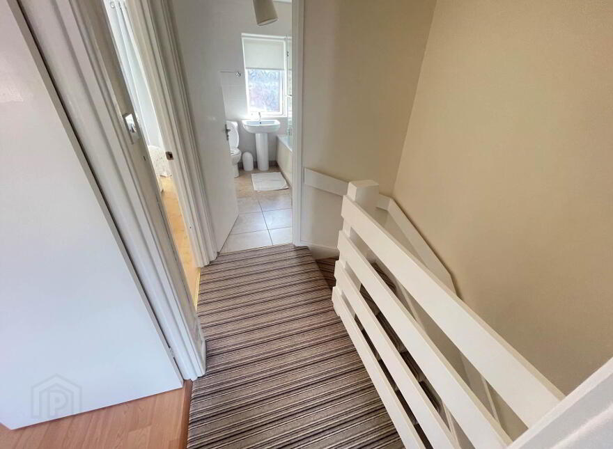 18 Beaufort Crescrent, Belfast, BT8 7UA