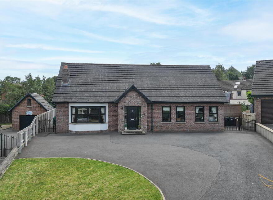 3 Clarke Lodge Mews, Newtownabbey, BT36 4PW