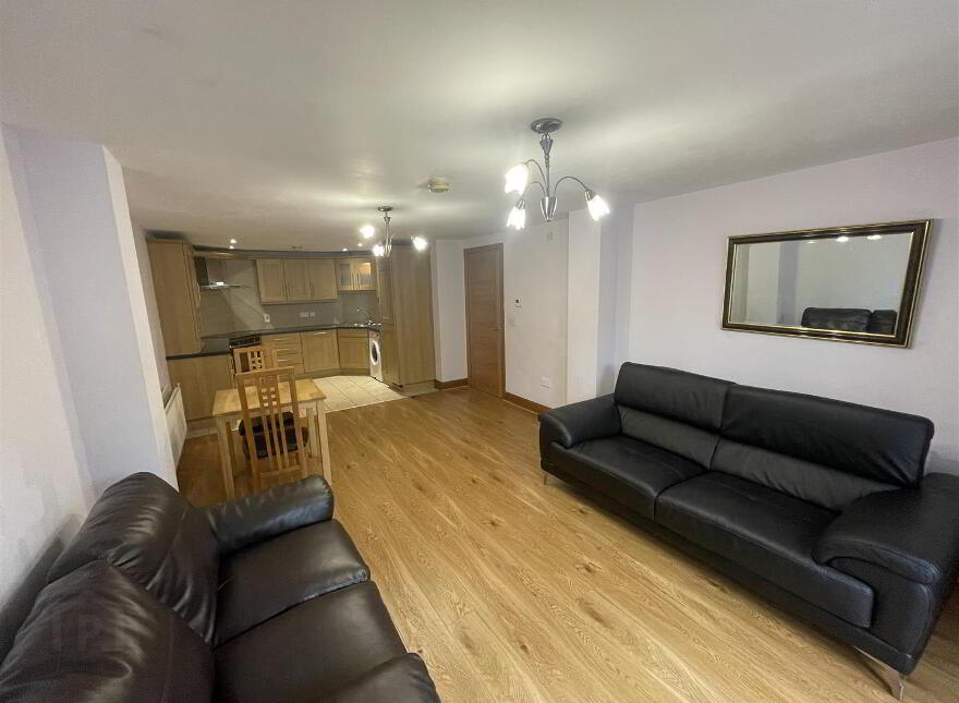 Apt 5, 230 Malone Road, Malone, Belfast, BT9 5LQ