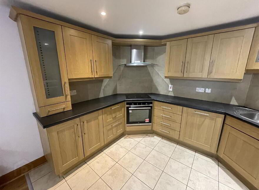 Apt 5, 230 Malone Road, Malone, Belfast, BT9 5LQ