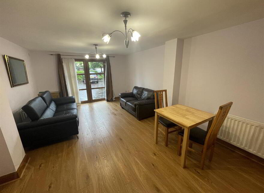Apt 5, 230 Malone Road, Malone, Belfast, BT9 5LQ