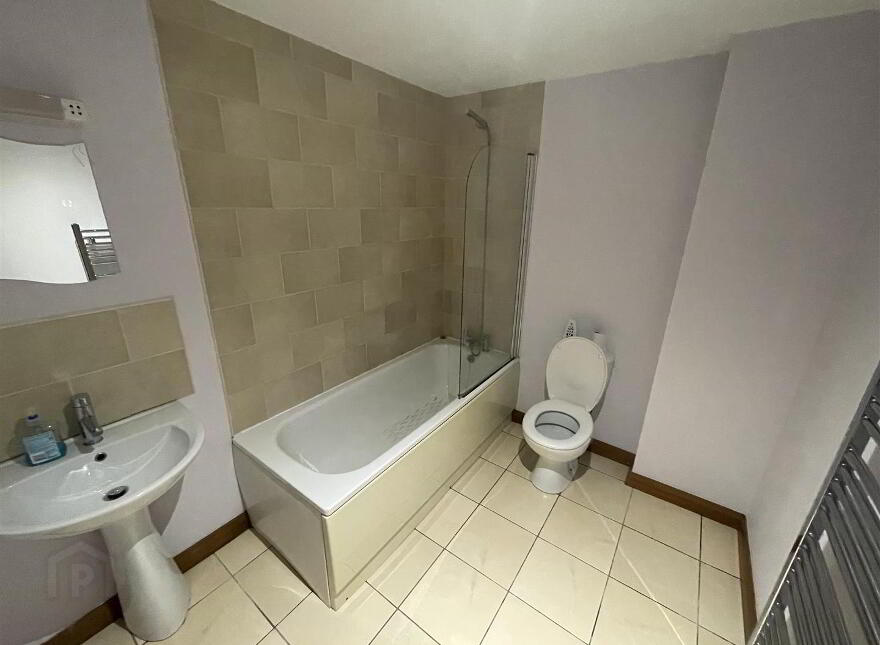 Apt 5, 230 Malone Road, Malone, Belfast, BT9 5LQ