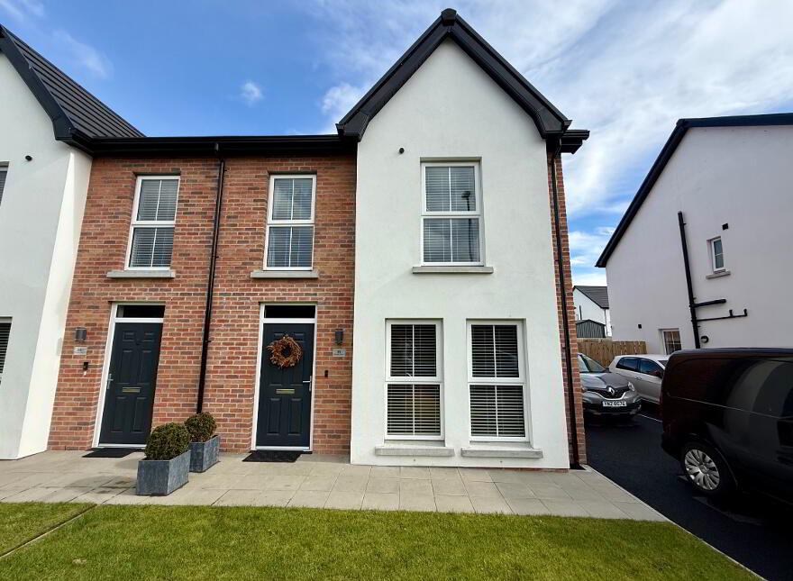 31 Rosses Gate, Clooney Road, L’derry, BT47 6PS photo