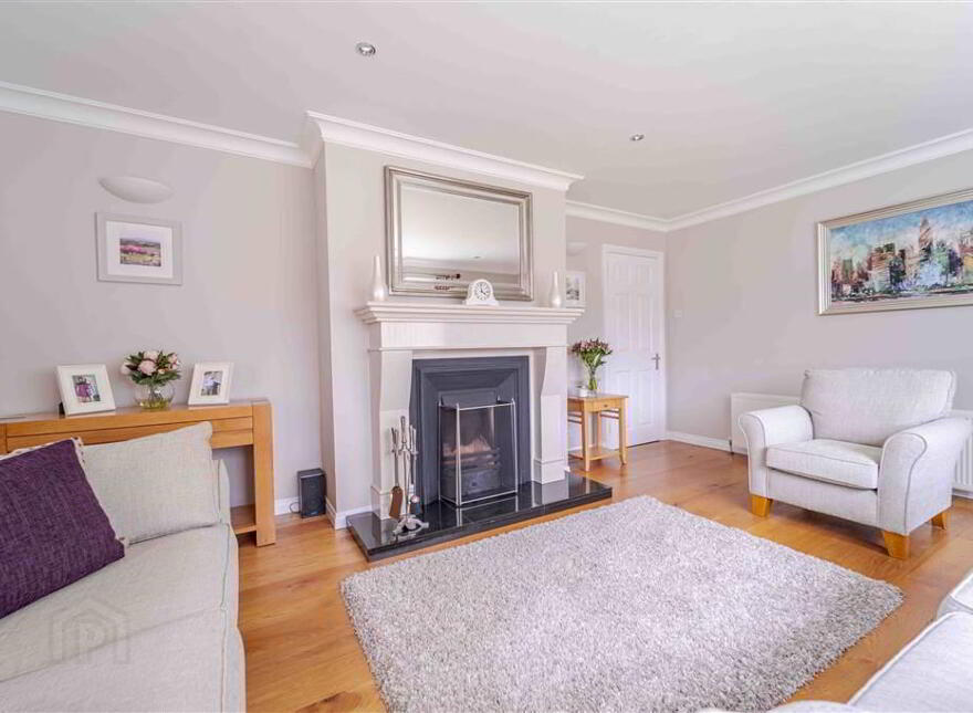 26 Magheralave Court, Lisburn, BT28 3BY