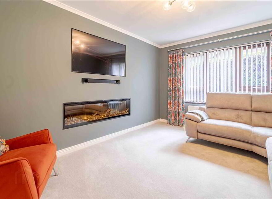 26 Magheralave Court, Lisburn, BT28 3BY