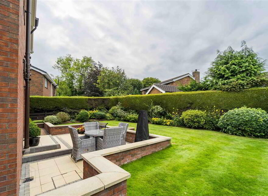 26 Magheralave Court, Lisburn, BT28 3BY