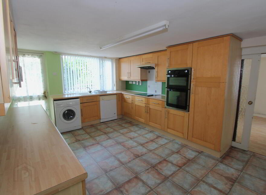 1a Warren Park Avenue, Lisburn, BT28 1HG