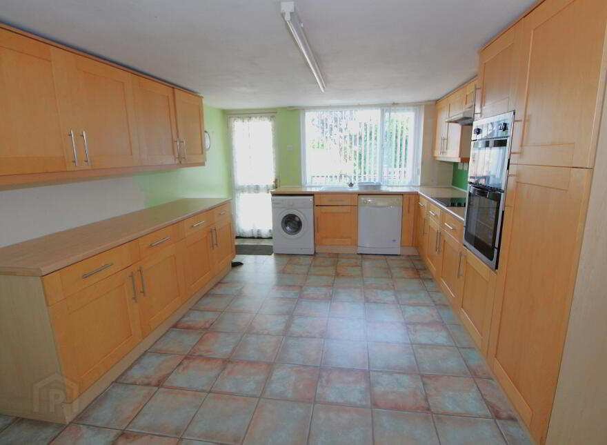 1a Warren Park Avenue, Lisburn, BT28 1HG