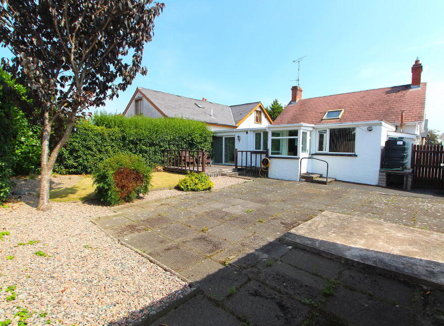 1a Warren Park Avenue, Lisburn, BT28 1HG