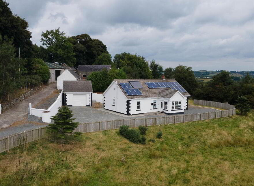 93 Dromore Road, Ballynahinch, BT24 8HU