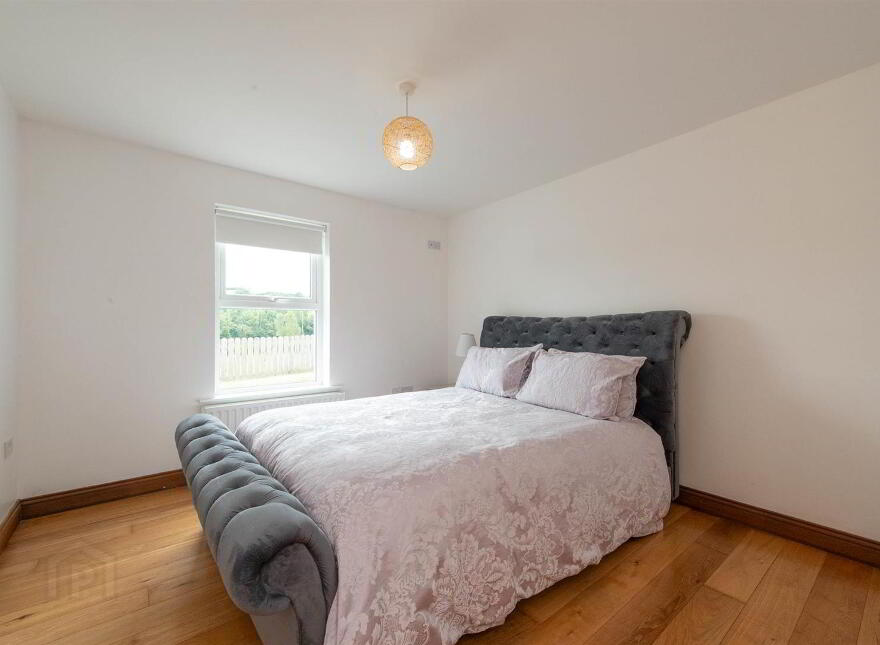 93 Dromore Road, Ballynahinch, BT24 8HU