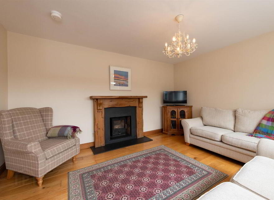 93 Dromore Road, Ballynahinch, BT24 8HU