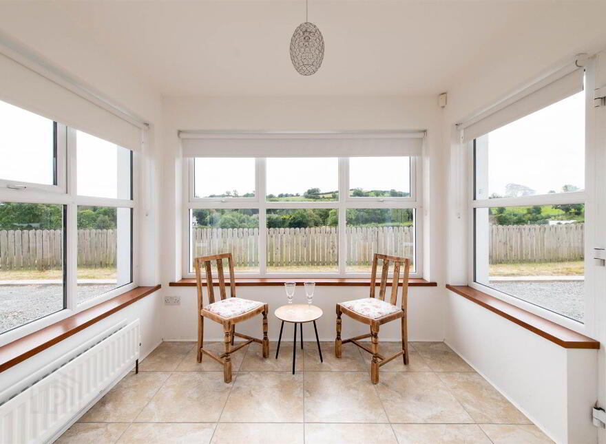 93 Dromore Road, Ballynahinch, BT24 8HU