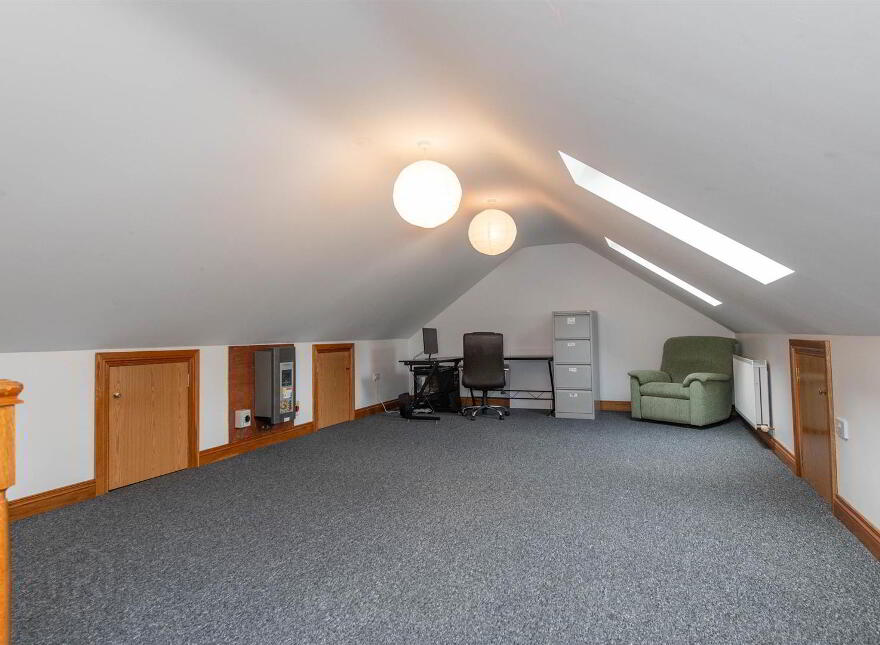 93 Dromore Road, Ballynahinch, BT24 8HU