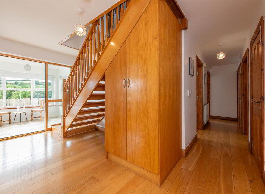 93 Dromore Road, Ballynahinch, BT24 8HU
