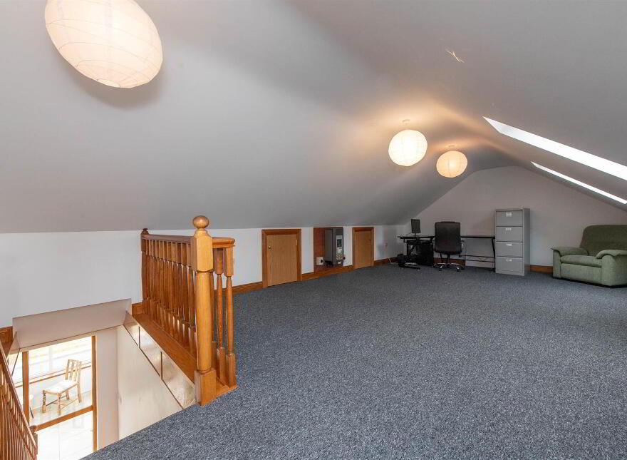 93 Dromore Road, Ballynahinch, BT24 8HU