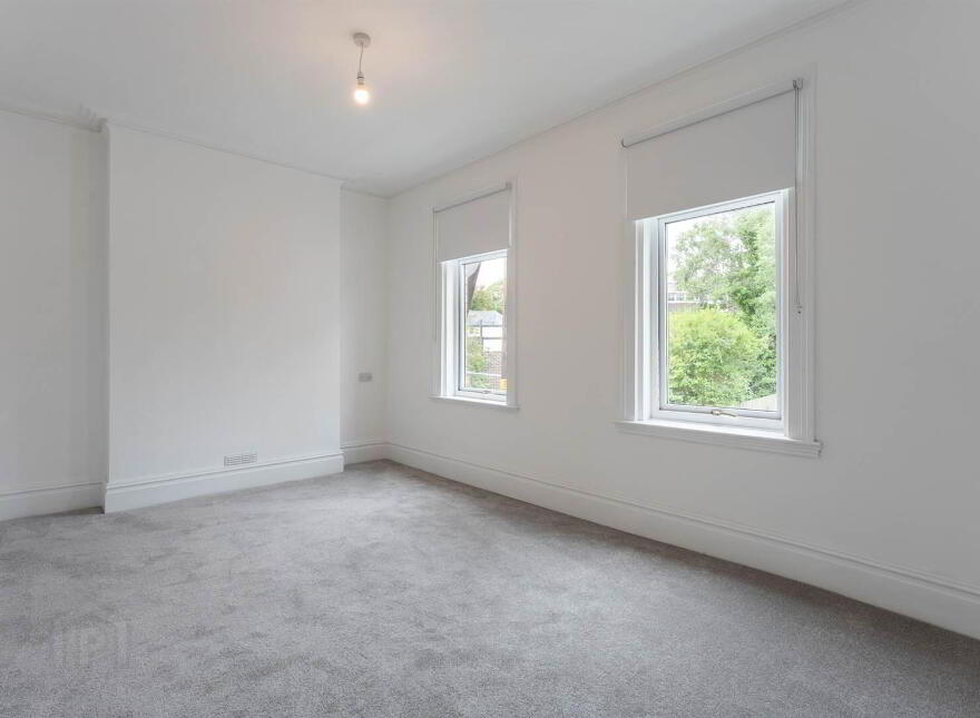 18 Ean Hill, Holywood, BT18 9LQ