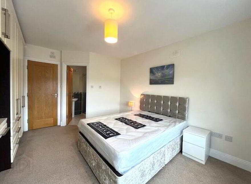 Castlefield Court, Knocklyon, Dublin, D16