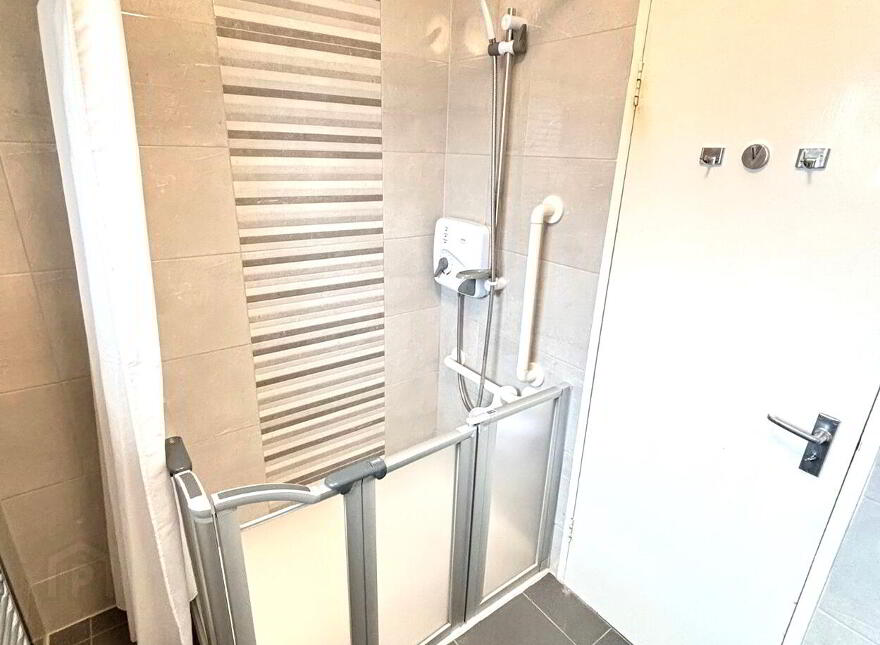 Elton Drive, Dublin, D13