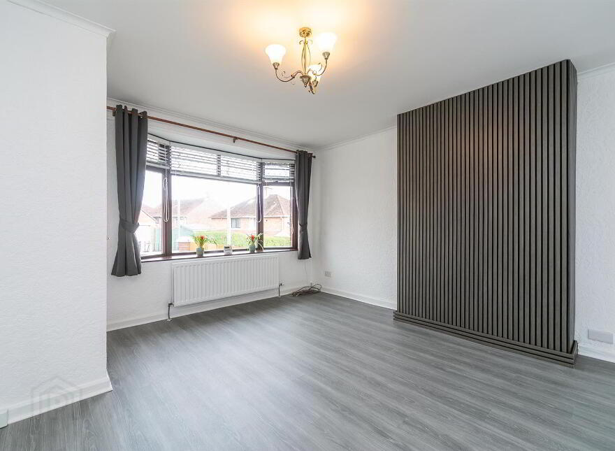 4 Lyndhurst Grove, Belfast, BT13 3PE