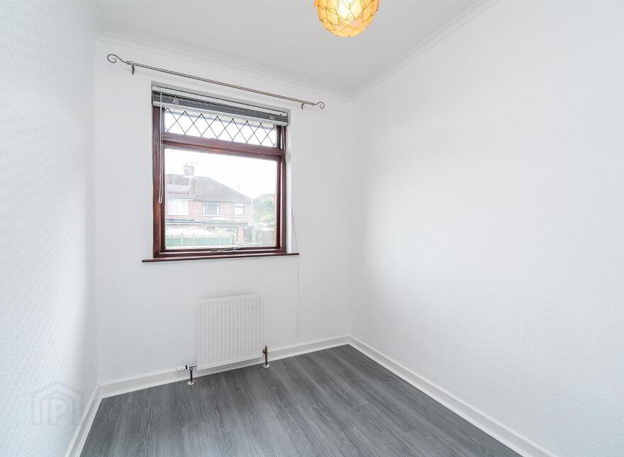 4 Lyndhurst Grove, Belfast, BT13 3PE