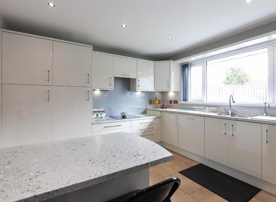30 Hydepark Manor, Newtownabbey, BT36 4PA