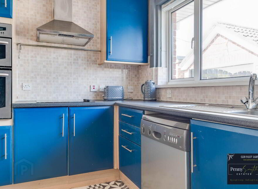 5 Thornhill, Bangor, BT19 1RD