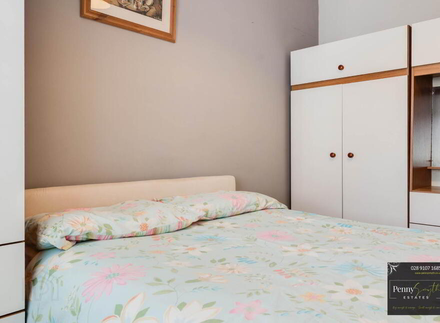 5 Thornhill, Bangor, BT19 1RD
