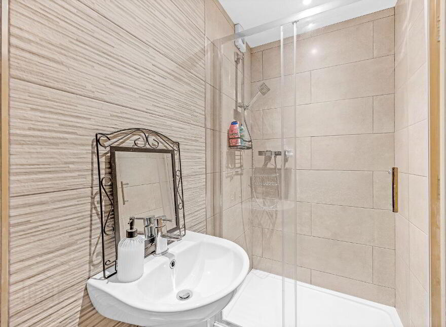 5 Tesano Lodge ( Bed House Plus, 2 Bed Annex), Garristown, A42HH52