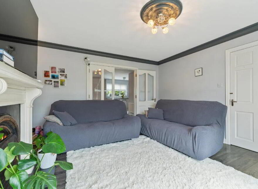 34 Elmwood, Claremorris, F12KX77