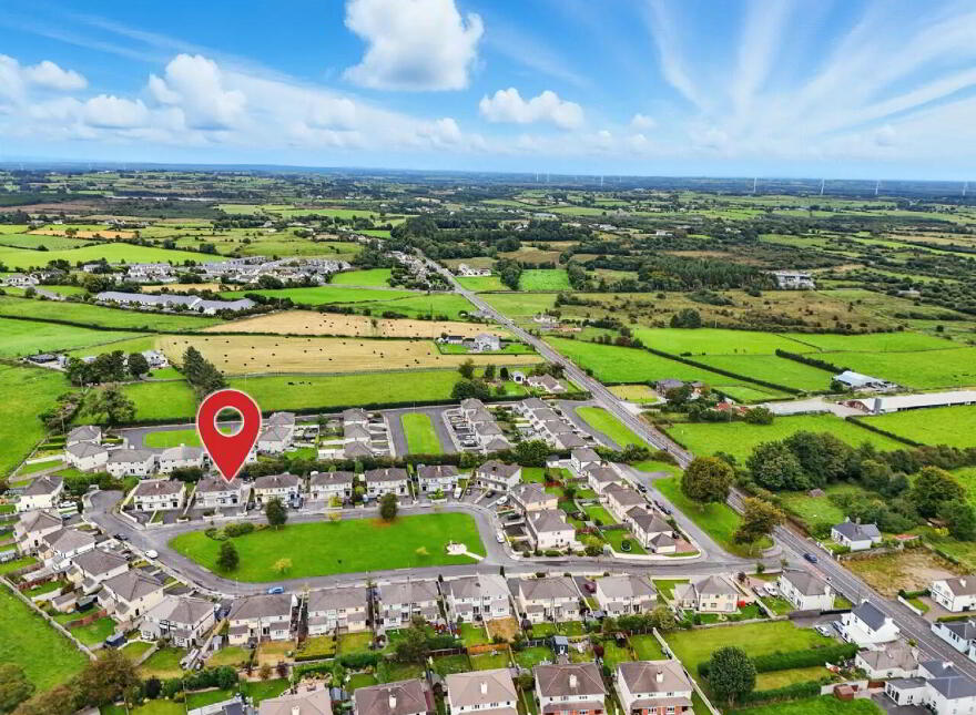 34 Elmwood, Claremorris, F12KX77