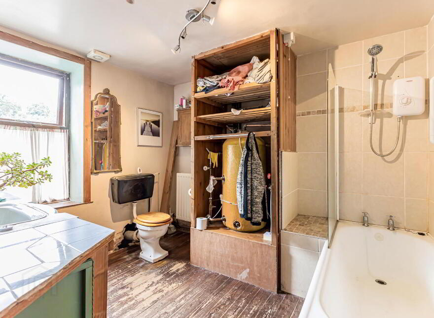 59 High Street, Donaghadee, BT21 0AQ