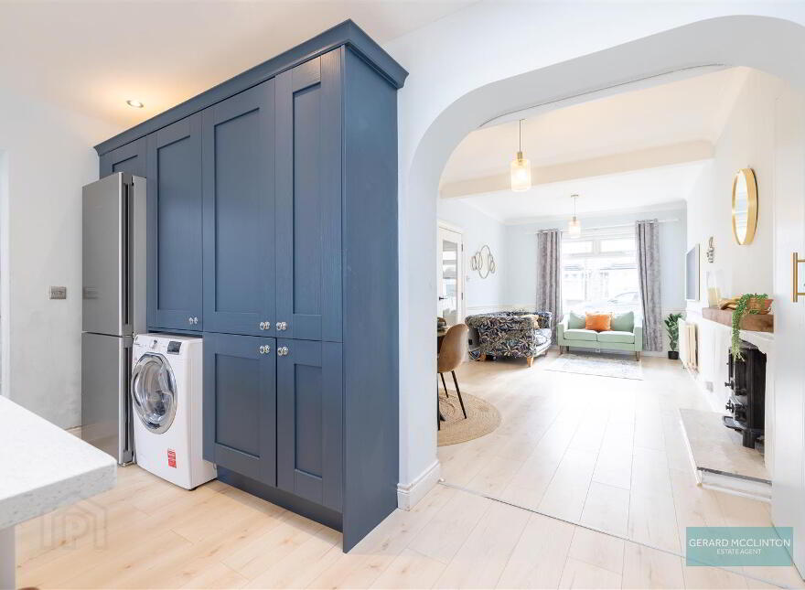 7 Donegall Park, Finaghy, Belfast, BT10 0HH