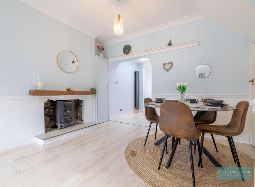 7 Donegall Park, Finaghy, Belfast, BT10 0HH