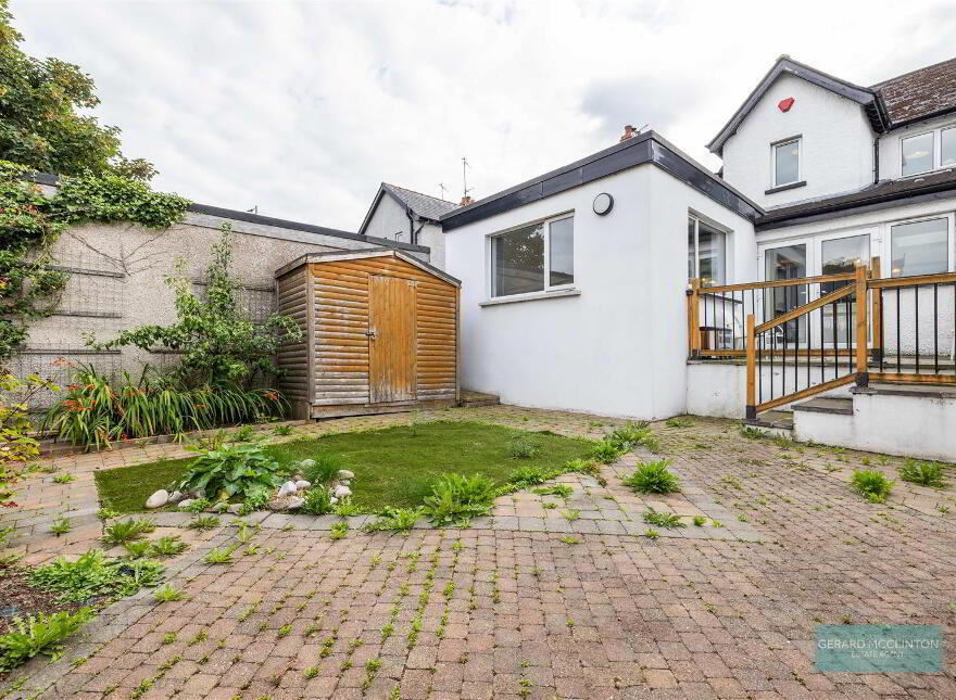 7 Donegall Park, Finaghy, Belfast, BT10 0HH