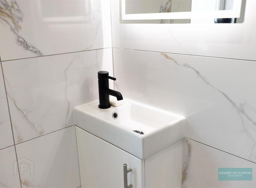 7 Donegall Park, Finaghy, Belfast, BT10 0HH