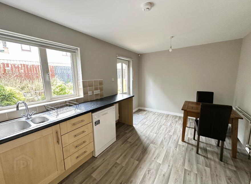 29 Dromore Road, Banbridge, BT32 4EE