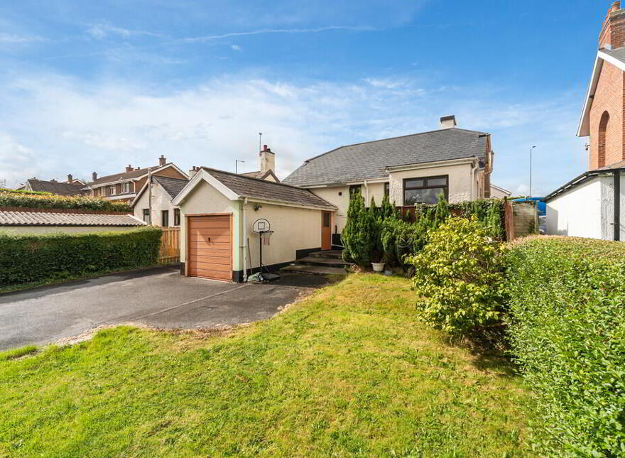 154 Finaghy Road South, Belfast, BT10 0DG