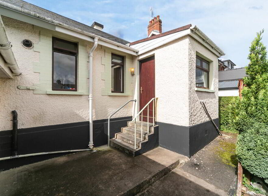 154 Finaghy Road South, Belfast, BT10 0DG