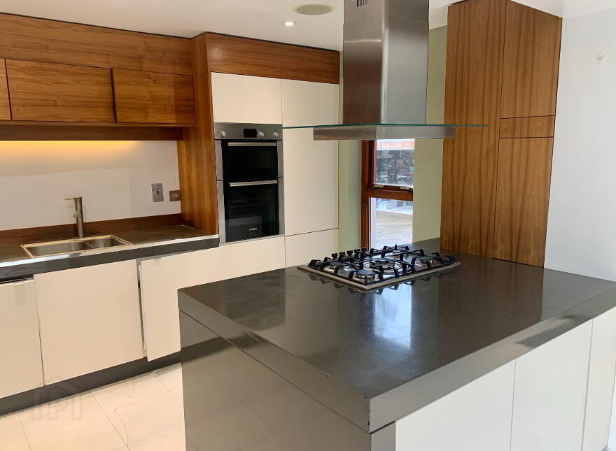1 Dixons Corner, Doagh, BT39 0UF