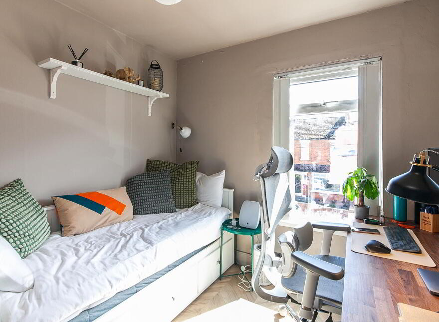 63 Wheatfield Crescent, Belfast, BT14 7HT