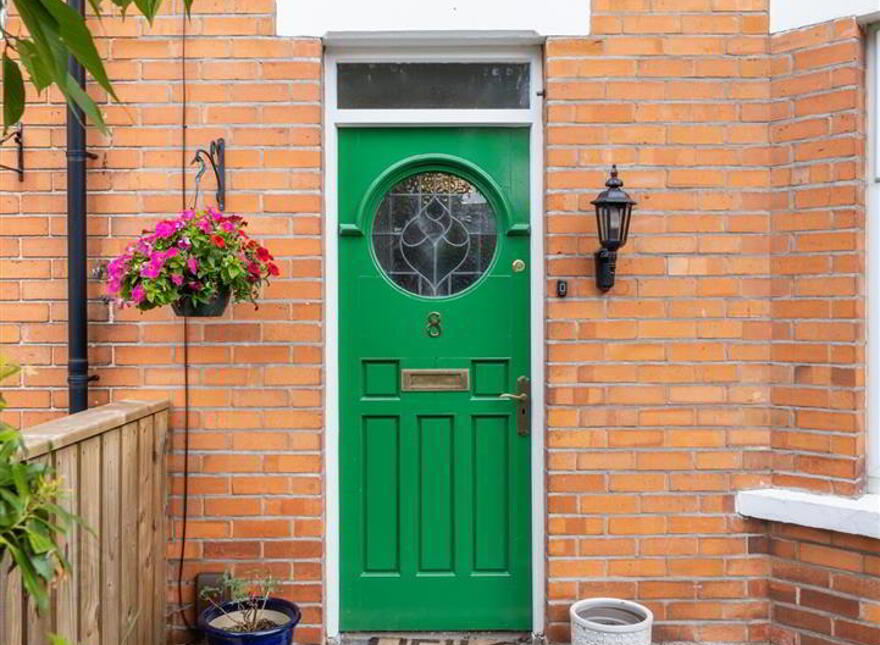 8 Kingsberry Park, Rosetta, Belfast, BT6 0HT