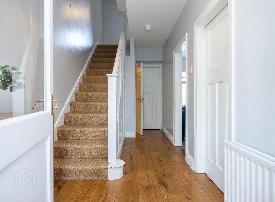 8 Kingsberry Park, Rosetta, Belfast, BT6 0HT