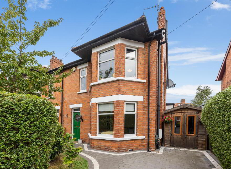 8 Kingsberry Park, Rosetta, Belfast, BT6 0HT