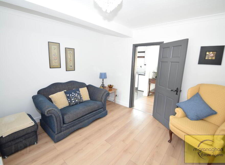 21 Riverdale Park East, Belfast, BT11 9DA