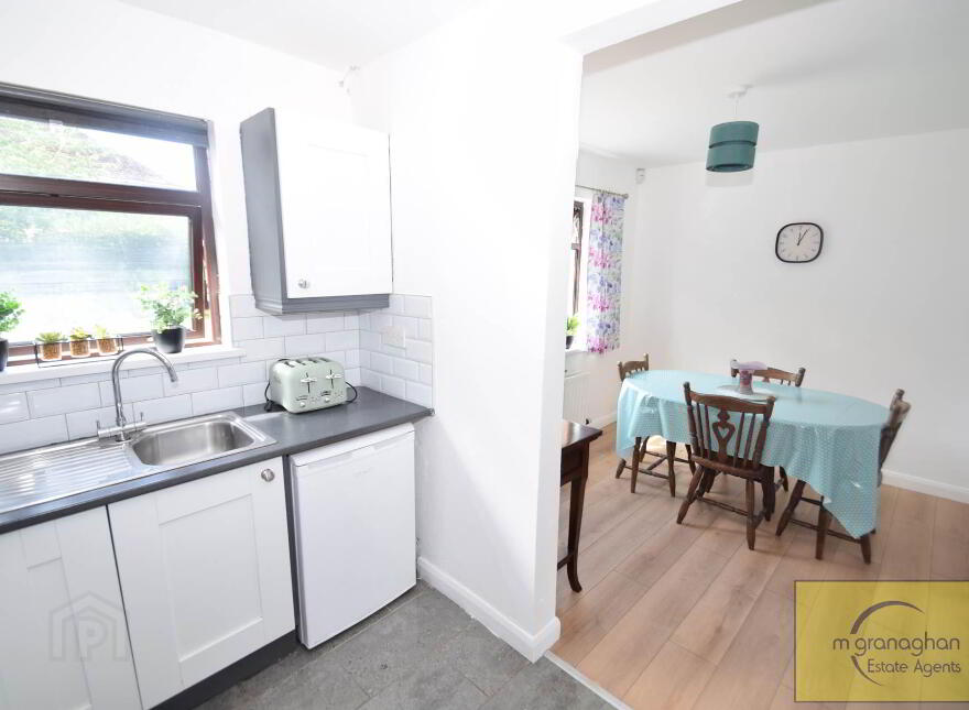 21 Riverdale Park East, Belfast, BT11 9DA