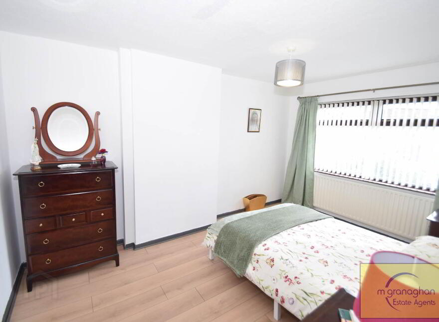21 Riverdale Park East, Belfast, BT11 9DA
